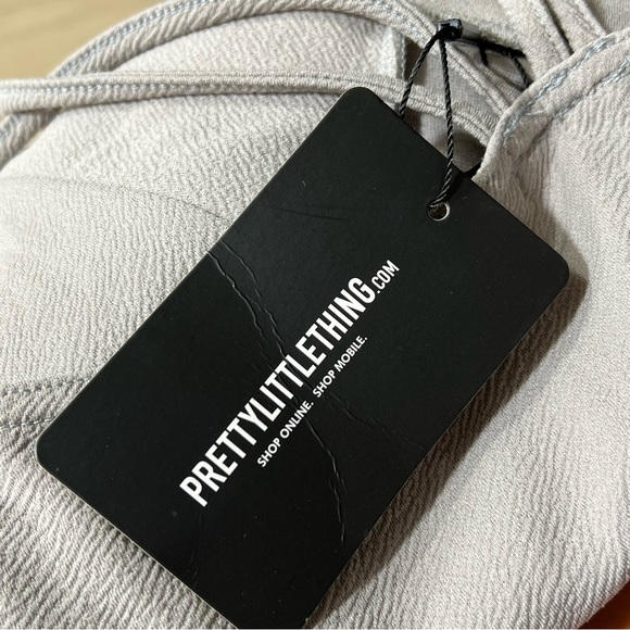 Pretty Little Thing Dress Ruched Night Out Cocktail Bodycon Stretch Preppy - Picture 4 of 10